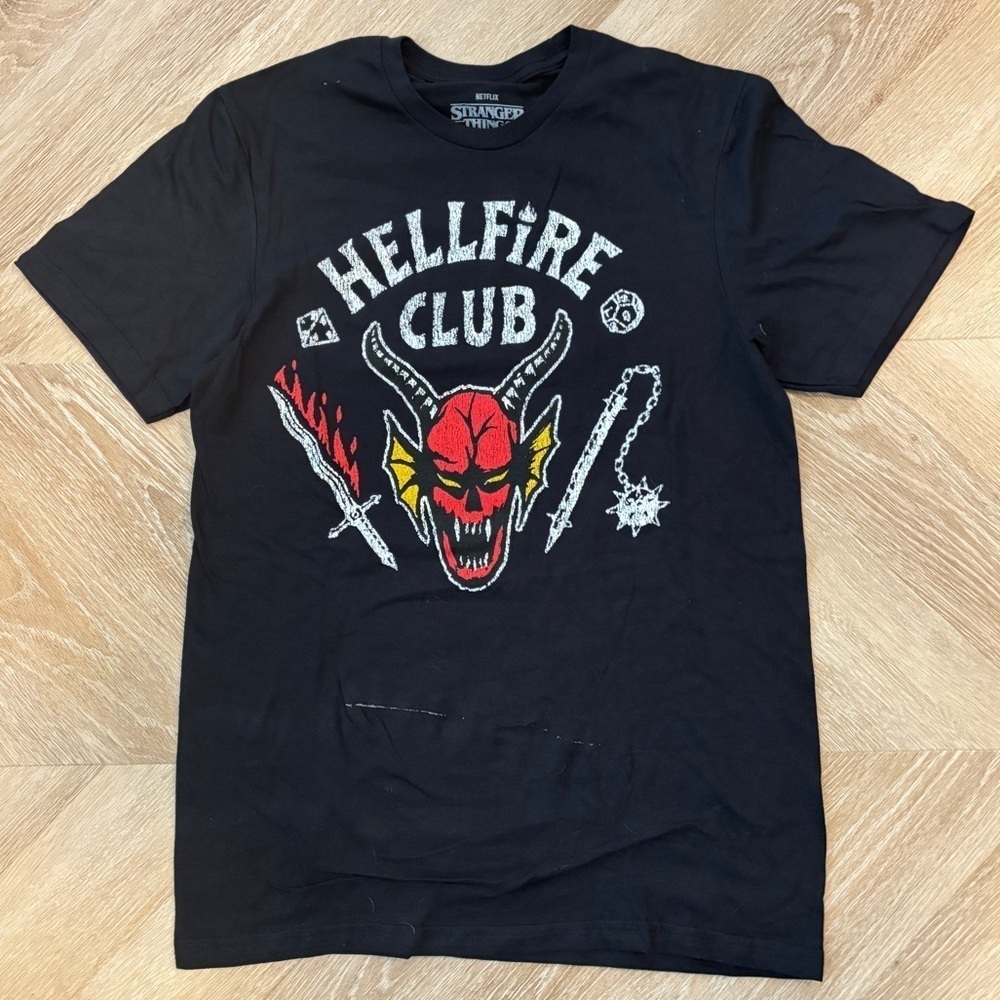 NWOT Black Stranger Things Hellfire Club Men's Shirt